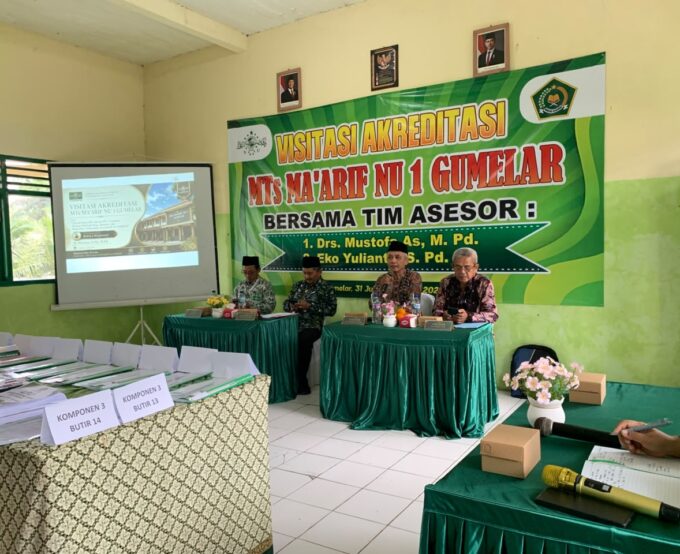 Visitasi Akreditasi MTs Ma'arif NU 1 Gumelar Resmi Dimulai, Komitmen Wujudkan Madrasah Bermutu dan Berdaya Saing